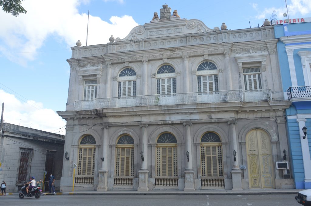 Biblioteca Provincial Gener y Del Monte