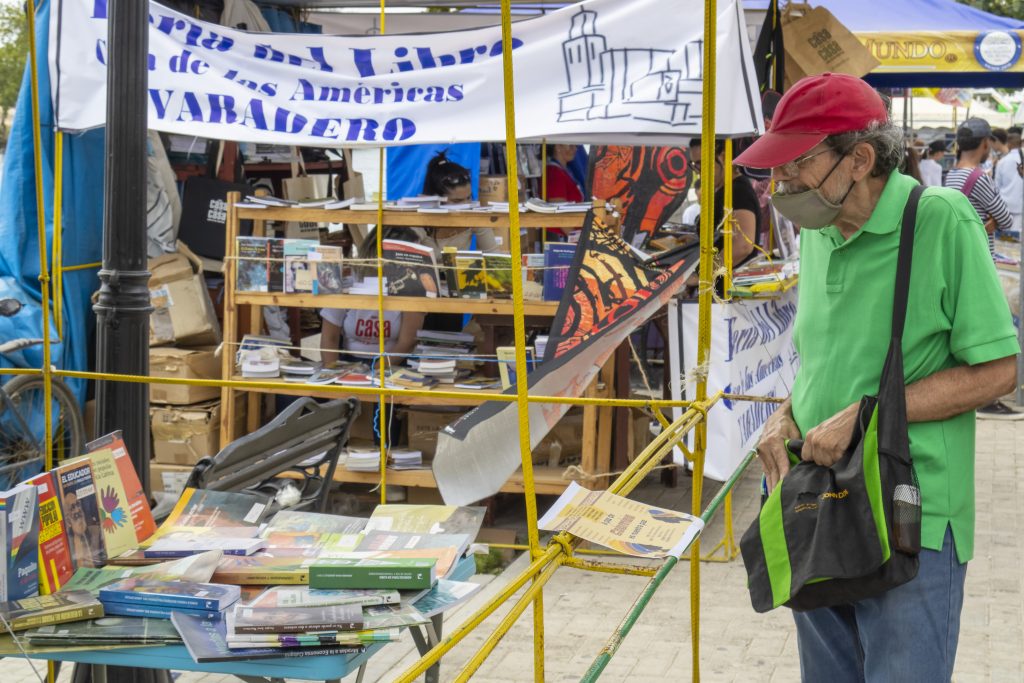 feria-libro-raul-navarro