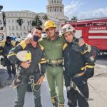 Junior y Yoamel, junto a Edel fueron los tres matanceros rescatistas que participaron en las labores de salvamento del Hotel Saratoga.