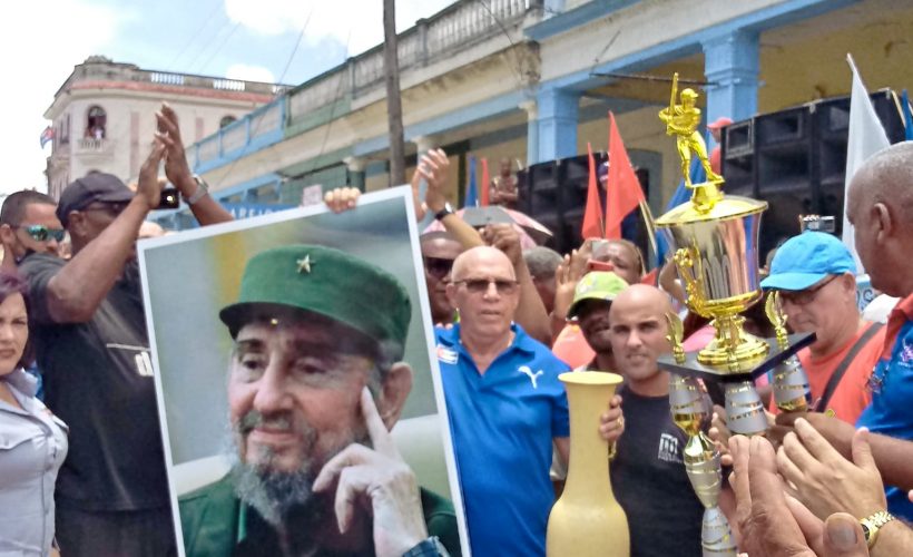 Recibimiento de los Cocodrilos de Matanzas