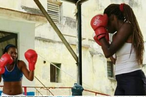 Hoy, primer cartel de boxeo femenino en Cuba