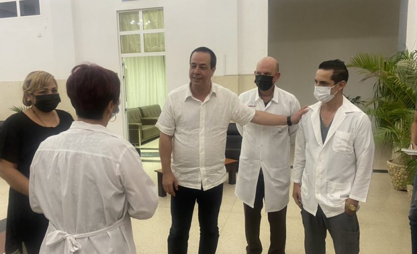 Visitó ministro de Salud centros asistenciales en Matanzas