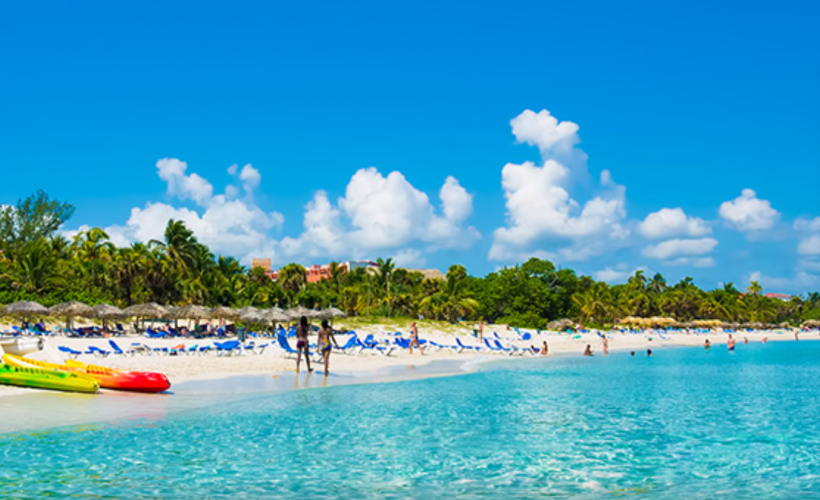 Aumenta el número de visitantes al balneario de Varadero