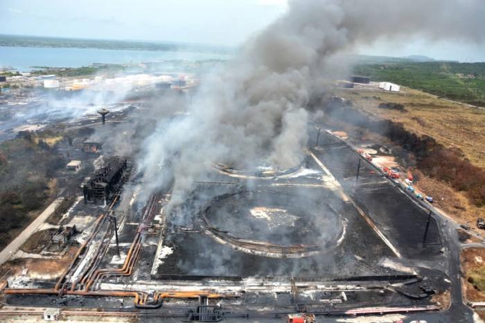 Conozca las principales contribuciones hechas por la ciencia cubana en el enfrentamiento al incendio ocurrido en la Base de Supertanqueros.