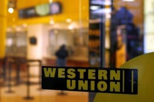 Western Union reanuda remesas de EEUU a Cuba con programa piloto