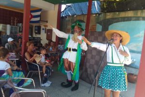 En la Peña El Duende y Yo, los niños matanceros encuentran un sitio donde la creatividad y el arte salvan y ayudan a crecer a la infancia. 