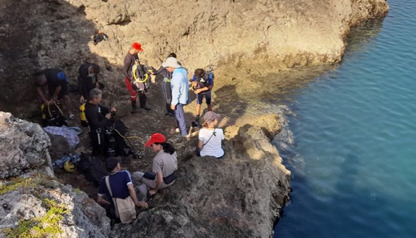 Extraen tres de los proyectiles que permanecían en la bahía de Matanzas como evidencia de los ataques a la Batería de Peñas Altas.