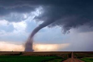 El cazador de tornados y su hazaña indecible