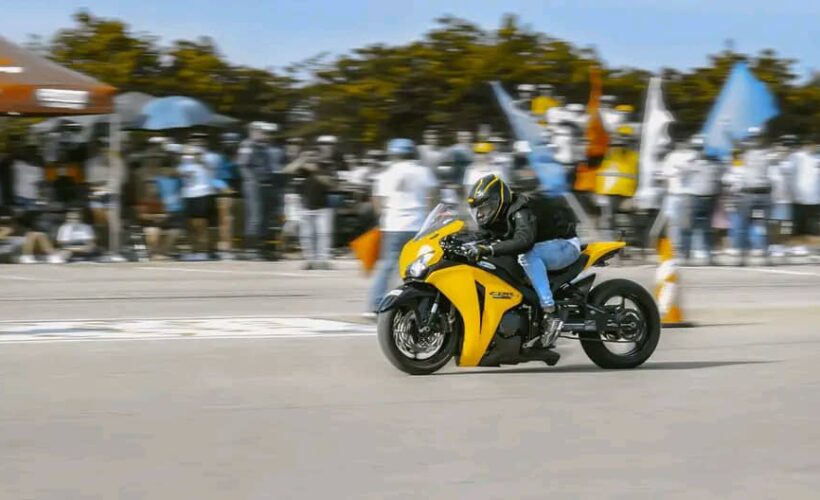 Carreras de motos a la cubana en Varadero 1