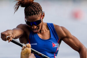 La canoísta de Cuba Yarisleidys Cirilo conquistó este domingo la medalla de bronce en la monoplaza (C-1) a 200 metros, en el cierre de la Copa del Mundo de Canotaje de Velocidad, con sede en Szeged, Hungría.