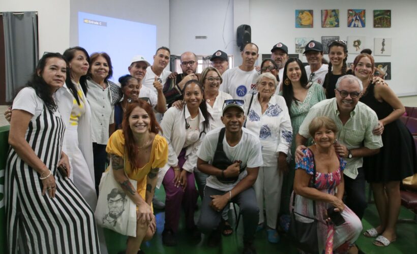 El documental “Donde están los girasoles”, producido por el multimedio argentino Resumen Latinoamericano llegó este viernes el Hospital Clínico Quirúrgico Docente “Comandante Faustino Pérez” de Matanzas.