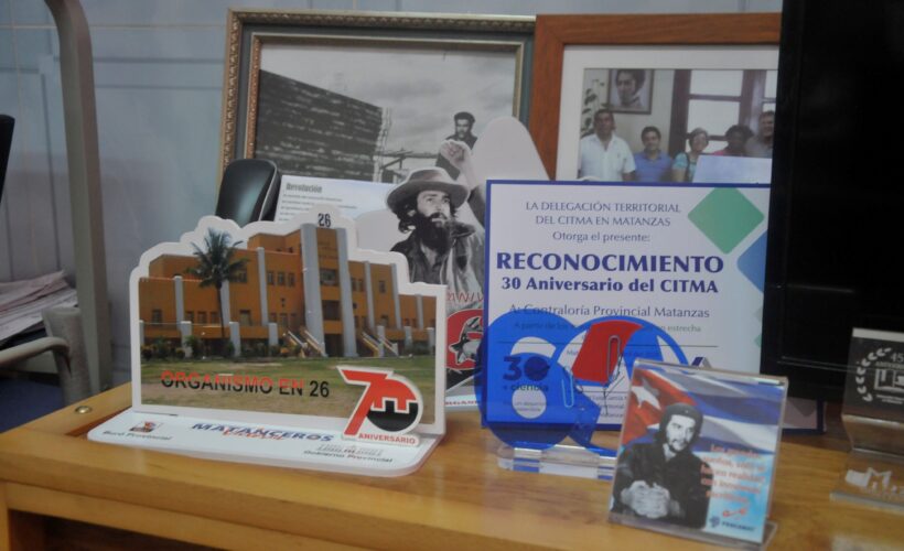 A sus 15 años de creada arriba este 1ro de agosto la Contraloría General de la República, órgano que cumple con la difícil misión de velar por la correcta y transparente administración de los fondos públicos y el control superior sobre la gestión administrativa.