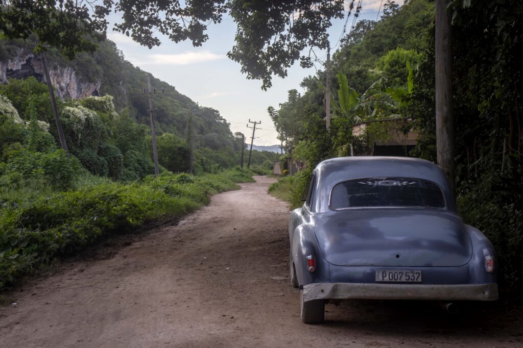 Desde las profundidades del Valle de Yumurí. Fotos: Raúl Navarro