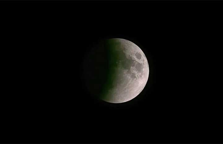 Inicia esta noche eclipse parcial de luna