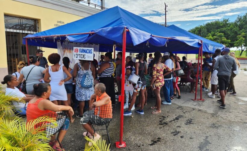 La plaza "Entre Puentes" del Consejo Popular Matanzas Este acogió en la mañana de este viernes la Feria Nacional de Empleos y Oportunidades convocada por el Ministerio de Trabajo y Seguridad Social (MTSS) para todos los municipios del país.