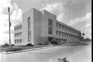 Escuela Normal de Matanzas en 1946. Foto: tomada del sitio de la Biblioteca Nacional José Martí