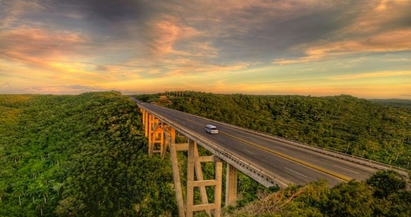 Puente de Bacunayagua