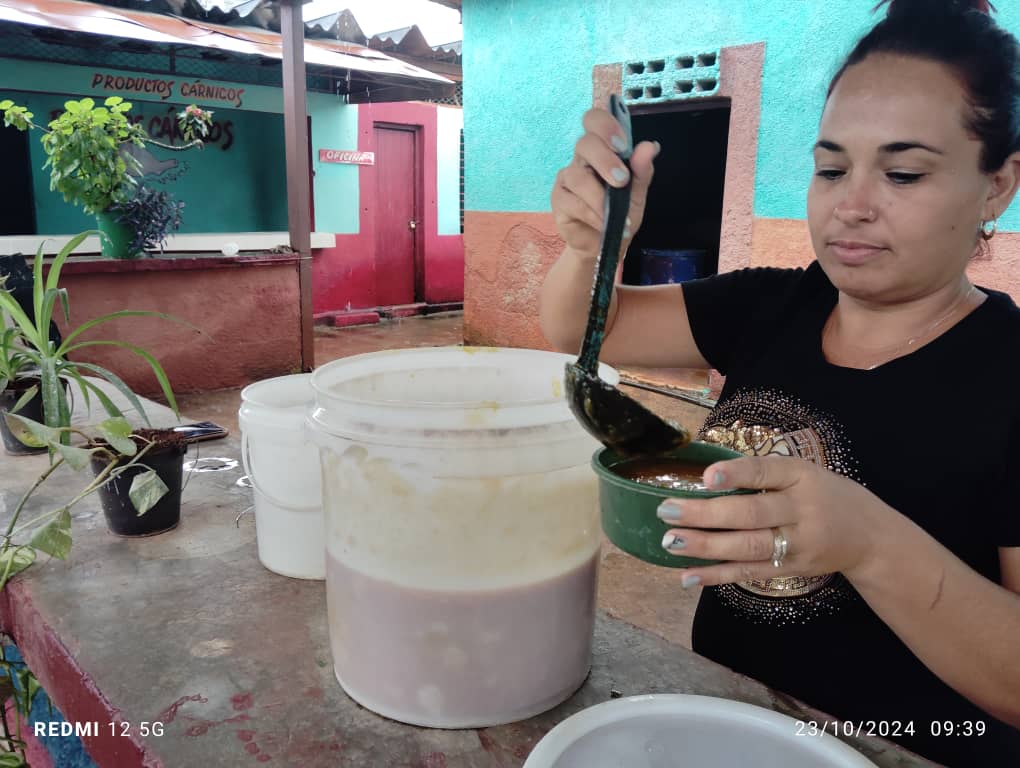 Contacto con productores, estrategia para llevar alimentos al pueblo