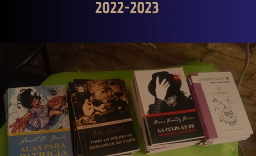 Conciliar la poesía durante Premio Fundación de la ciudad de Matanzas