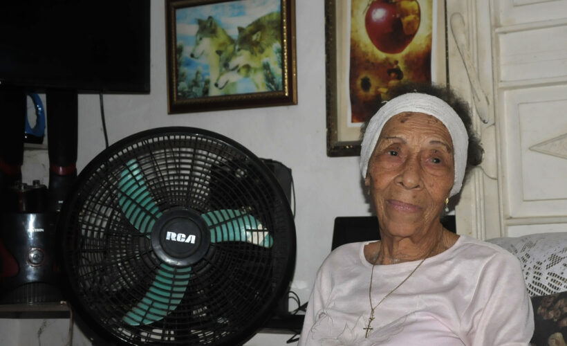 Zoraida Domecq Cardenal, primera mujer anotadora de béisbol en Cuba