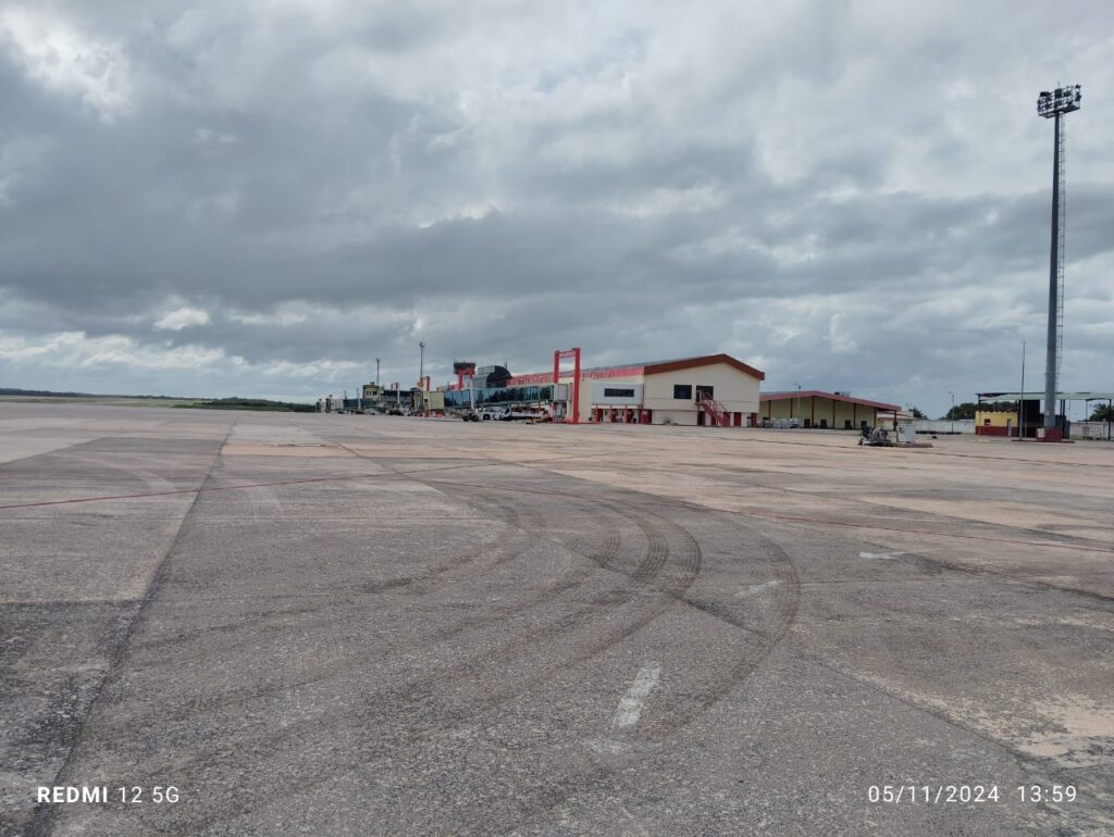 Protegen medios en Aeropuerto Internacional Juan Gualberto Gómez