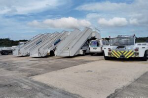 Protegen medios en Aeropuerto Internacional Juan Gualberto Gómez