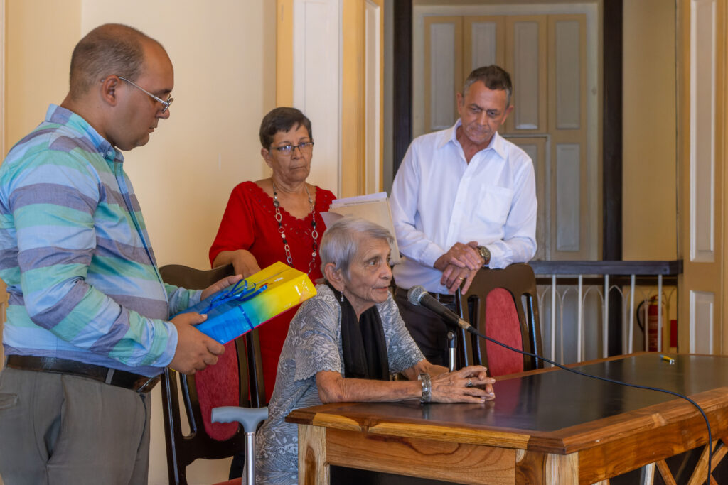 Celebran en Matanzas día del archivero