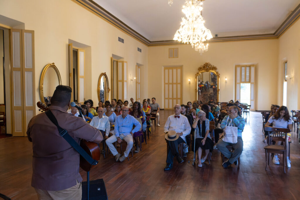 Celebran en Matanzas día del archivero