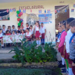 En escuelita rural, gratitud al magisterio