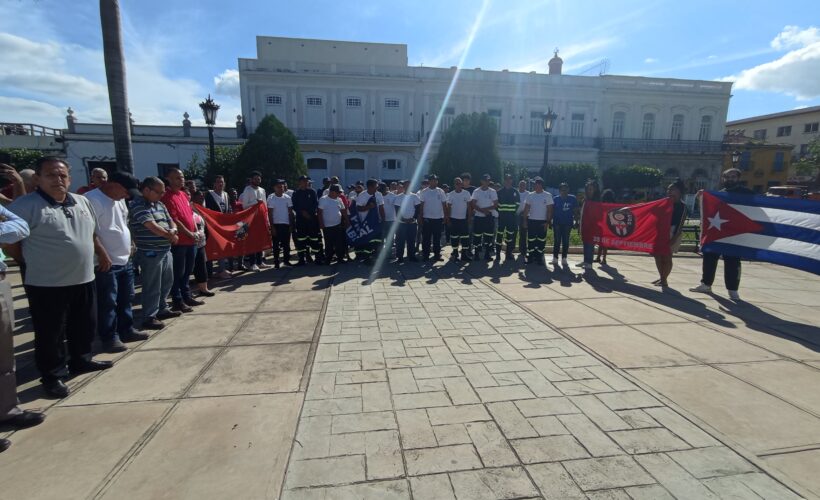 Recibe el pueblo matancero a los linieros del Contingente Antonio Guiteras