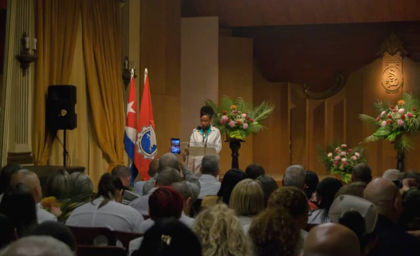 Celebran en Matanzas Día de la Medicina Latinoamericana