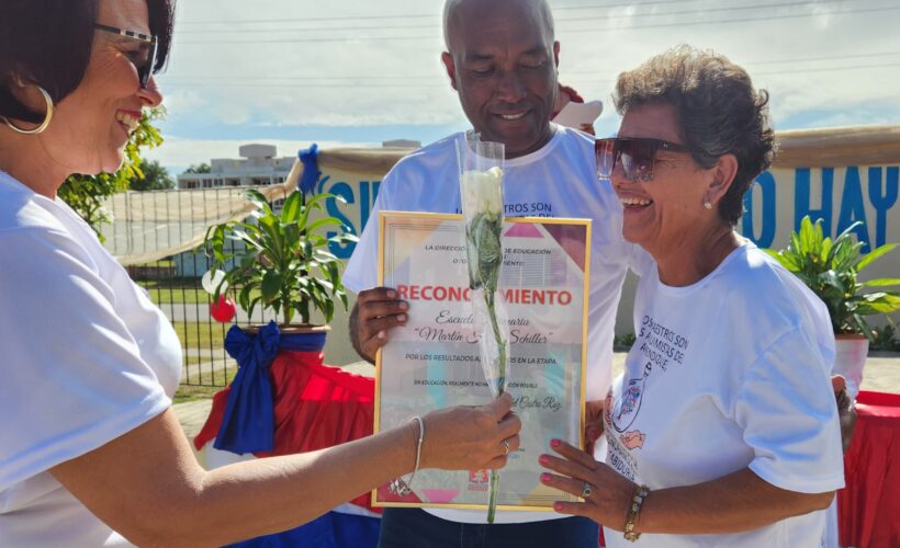 Engalana a Varadero acto provincial por el Día del Educador