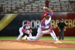 Yoannis Yera refuerza a tuneros rumbo a Serie de las Américas