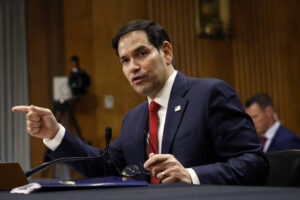 La doble moral de Rubio: Odia a Cuba, pero ama el negocio de ser “cubano”