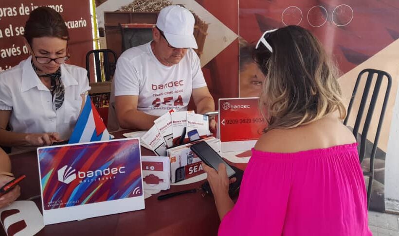 Educación financiera en Feria del Libro en Matanzas