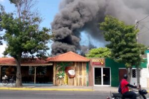 Un siniestro ocurrido en una instalación sin un uso directo al cliente en Varadero, el principal destino turístico de sol y playa de Cuba, fue controlado este miércoles sin ocasionar pérdidas humanas ni afectaciones al desarrollo de las actividades en el balneario, según informaron autoridades locales.