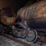 Trabajan en restablecer línea férrea tras descarrilamiento