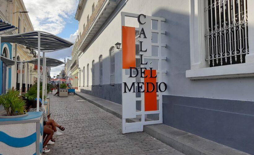 APARTADO 1433 Vecinos de Ania no desean mala higiene