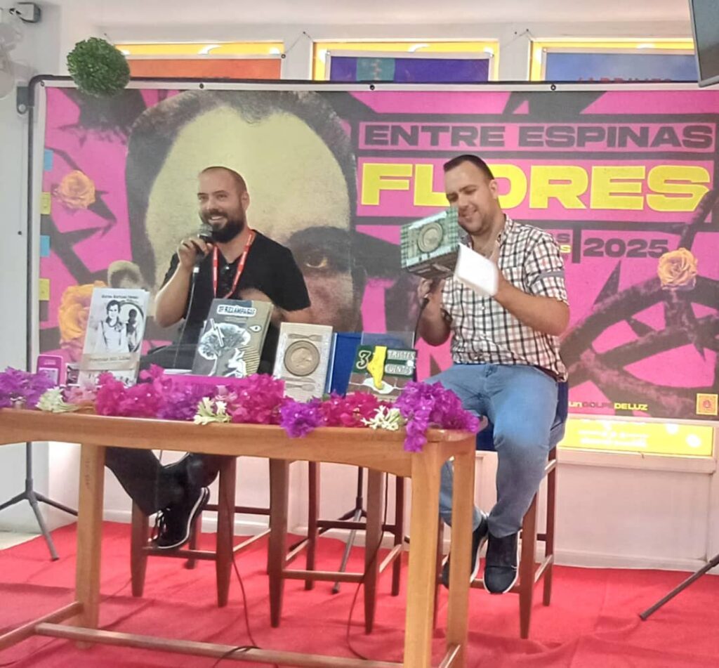 Celebran los 40 años de Ediciones Vigía en las Romerías de Mayo