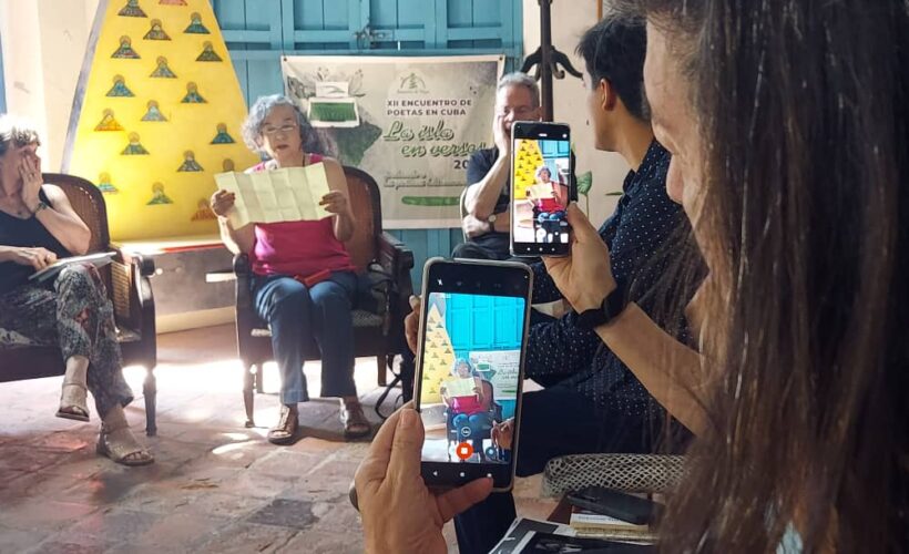 La Vigía y la Isla en Versos próxima