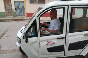 Visitadores acercan al hogar servicios vinculados al VIH en Cárdenas