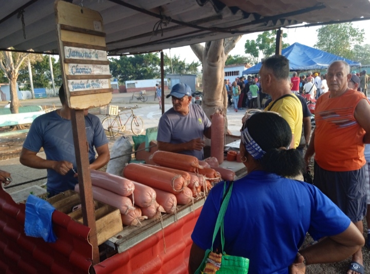 Autoridades supervisan ferias agropecuarias en Matanzas