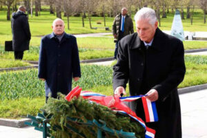 Inicia Díaz-Canel agenda oficial en San Petersburgo, Rusia