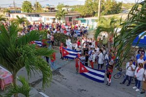 Realizan desfile por el Primero de Mayo en Ciénaga de Zapata. Foto: Tomada del perfil de Facebook de Asamblea Municipal del Poder Popular en Ciénaga de Zapata