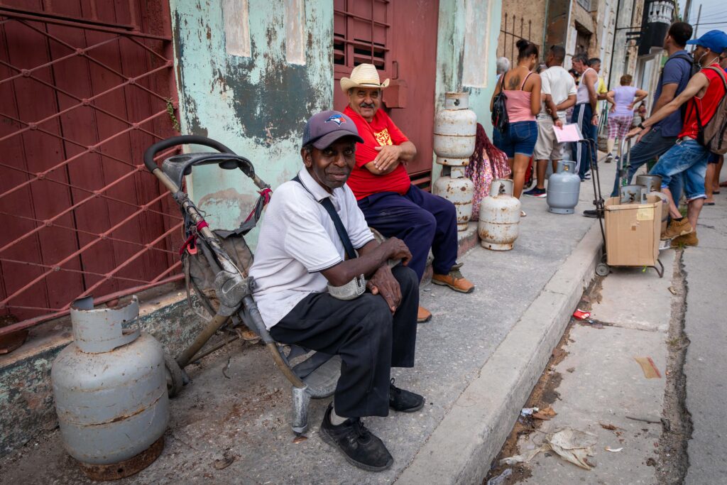 Venta de gas licuado en Matanzas. Foto: Raúl Navarro
