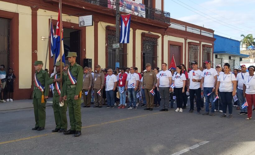 Celebra Cárdenas el Primero de Mayo