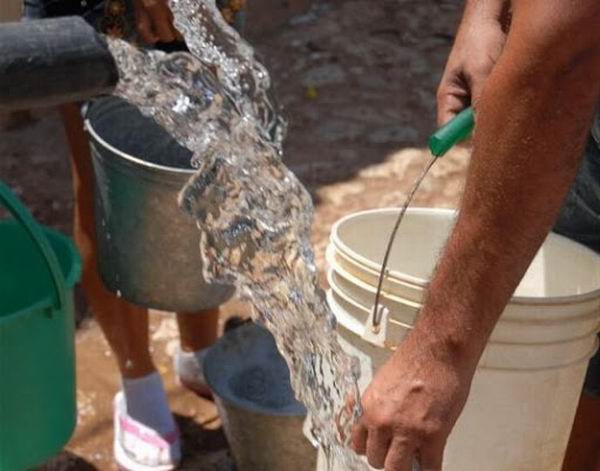 APARTADO 1433: Cuando todo se vuelve sal y no agua