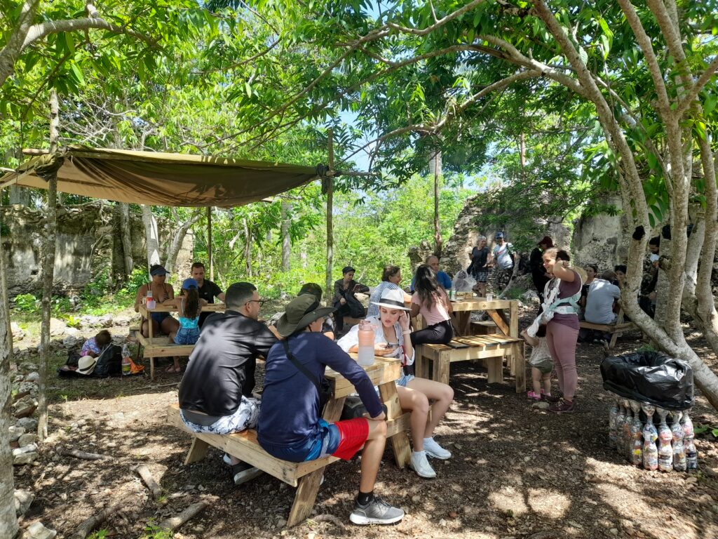 Guamacaro´s tour: saldando deudas con la historia y el entorno