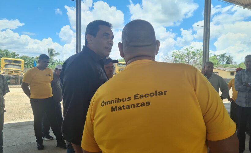 Ministro de Transporte de Cuba visita Matanzas