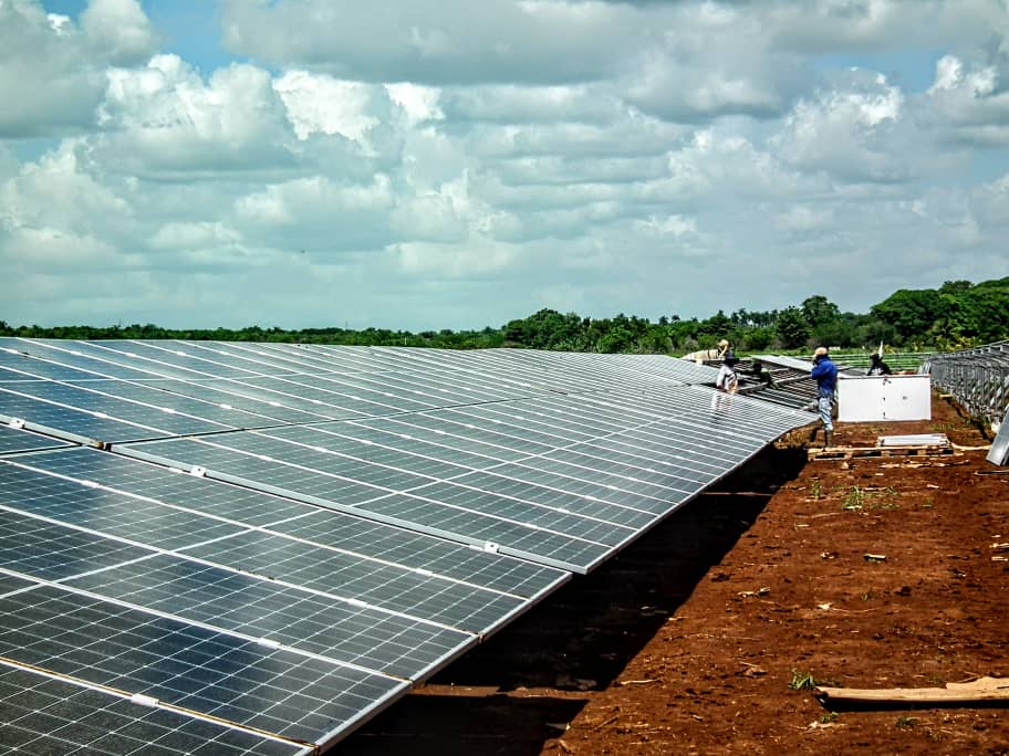 Constatan avances en construcción de Parque Solar Fotovoltaico de Colón